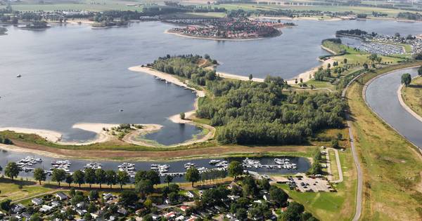 Krachtenbundeling voor een mooier Rhederlaag
