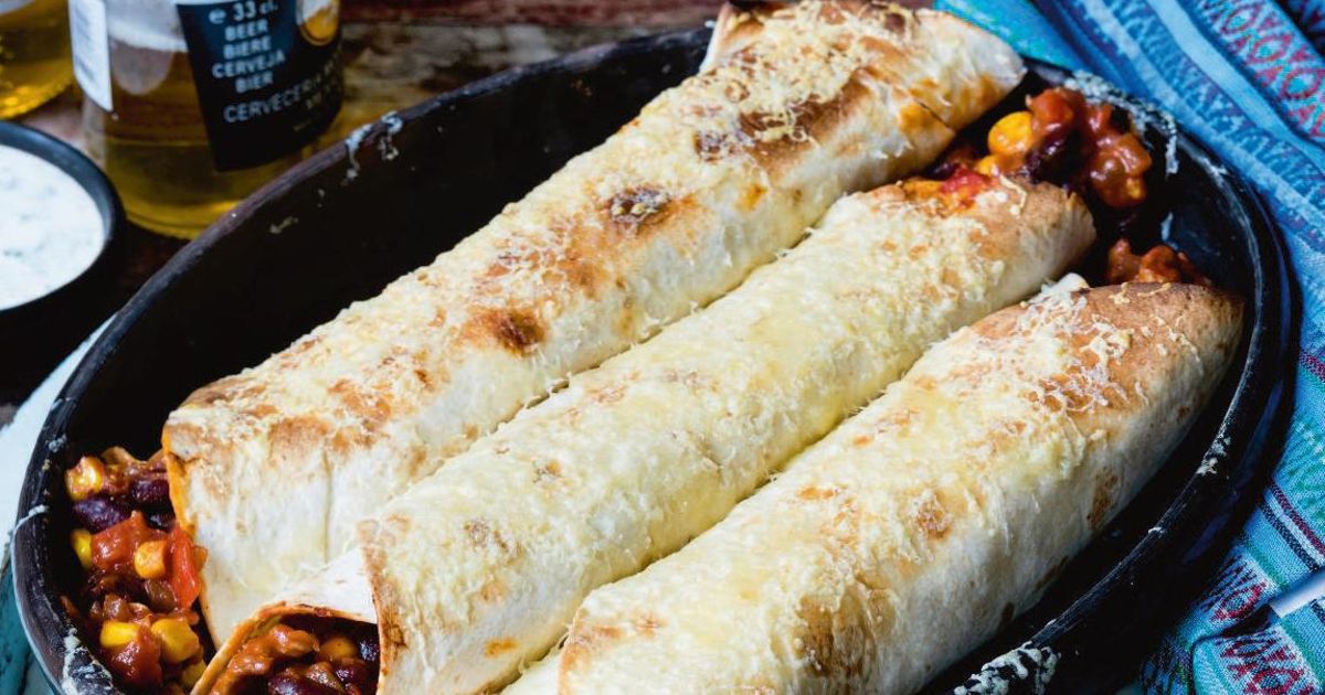 Jeroen Meus maakt enchilada met kip Nina kookt Nina HLN