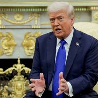 Trump is ‘extreem gefrustreerd’ over zowel Rusland als Oekraïne en is ‘vergaderingen beu’