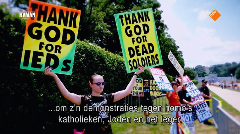 Misselijkmakend: kinderen met God hates fags-borden