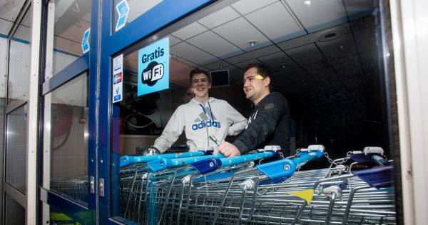 Plunderingen blijven uit na stroomstoring in Culemborg | Stroomstoring Culemborg | AD.nl