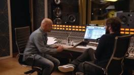 WAUW! Het nummer van Cindy raakt iedereen in de studio