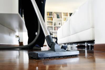 Uitslag schoonmaaktest: veel regelmatige ramenlappers, deurensoppers verdeeld