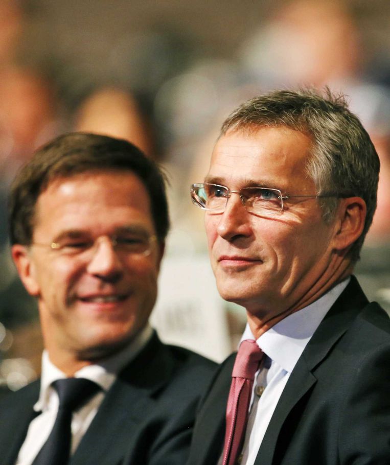 Rutte wil meer openheid over financiën NAVO Het Parool