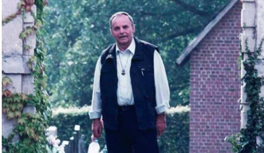 ‘Uit de afscheidsshow van die sneeuwklas kon ik opmaken dat er ‘dingen’ waren gebeurd tussen de kinderen en aalmoezenier Piet’