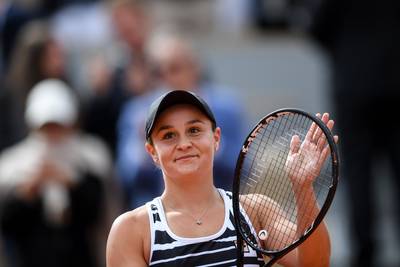 Ashleigh Barty remporte le tournoi de Roland-Garros