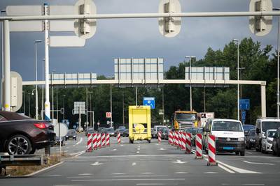 Nog even tanden op elkaar rond Arnhem: vanavond begint afsluiting Nijmeegseplein