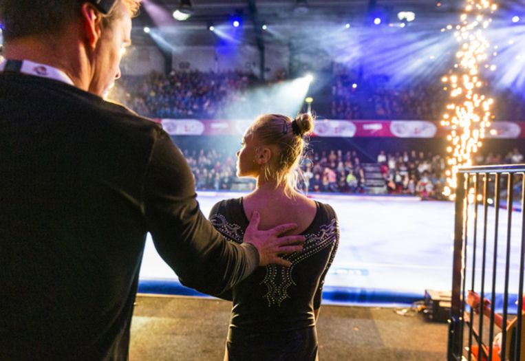 Artistieke Melnikova uitdager krachtturnster Biles | De ...