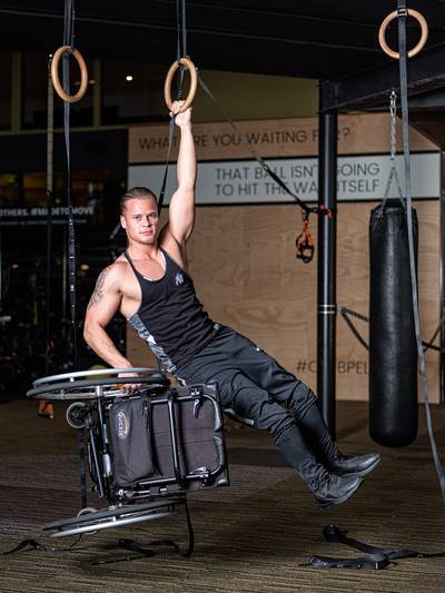 Danny (22) verloor zijn benen bij zelfmoordpoging en gaat nu voor olympisch goud