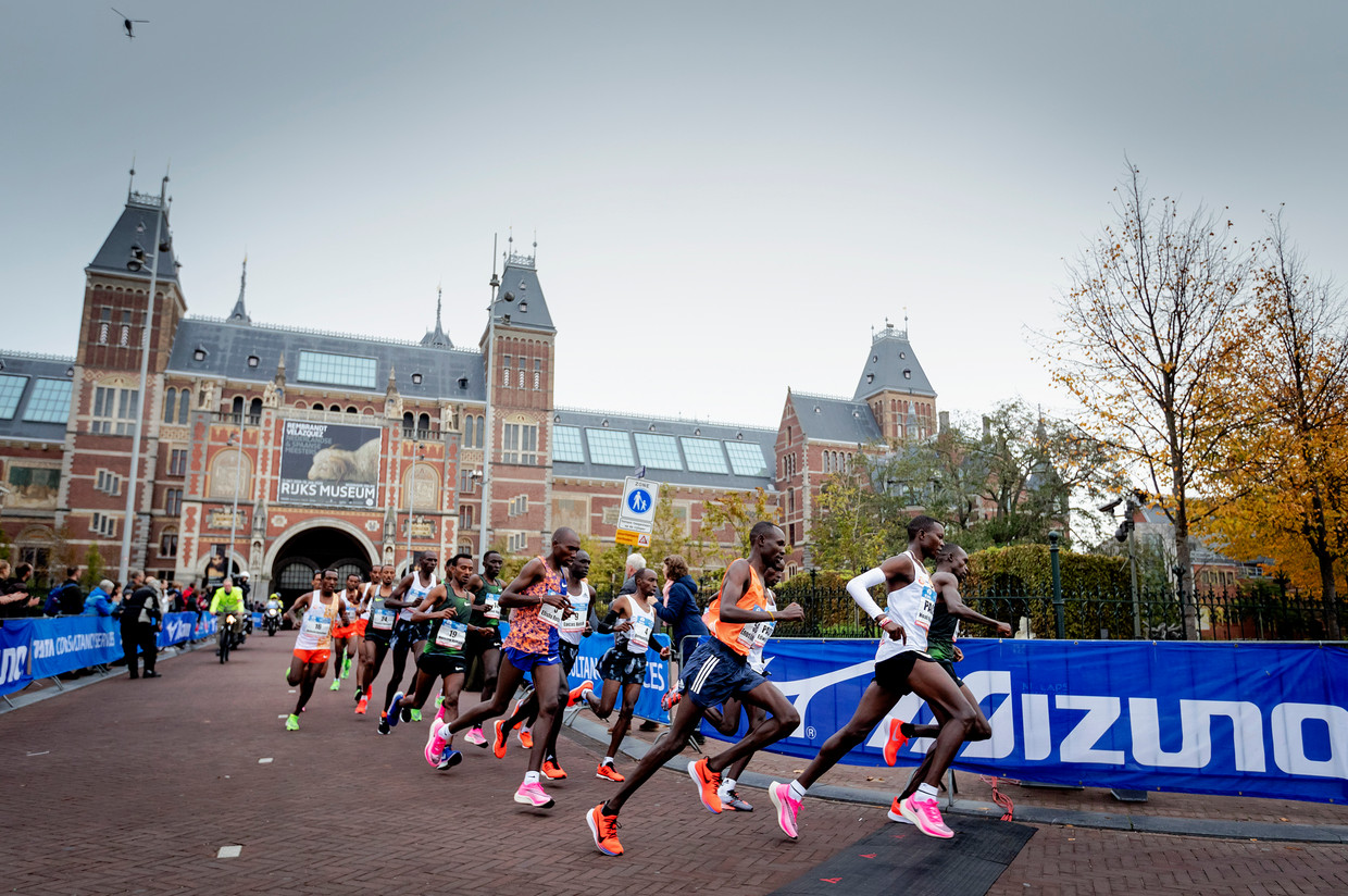 45ste editie Amsterdam Marathon afgelast ‘Superzuur’ Het Parool