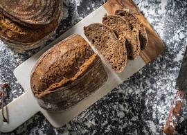 Wat is gezonder: meergranen- of volkorenbrood?