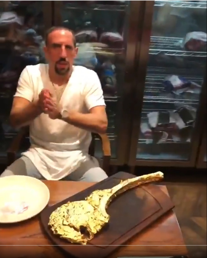 Geen vervolging Ribéry om 'golden steakgate' | Offside | AD.nl