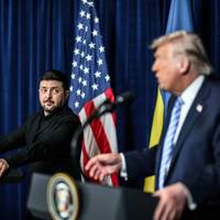 Zelensky naar Washington voor gesprek met Trump, die ‘positiever’ tegenover hem zou staan • Bijna 400 drones op Moskou afgevuurd, zegt burgemeester