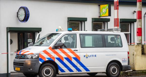 AD Groene Hart - Woerdens enige coffeeshop na gewapende overval paar dagen dicht.