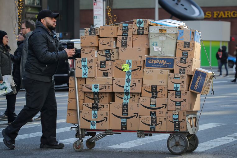 Na Bol.com schrapt ook Amazon Zwarte Piet-producten uit assortiment