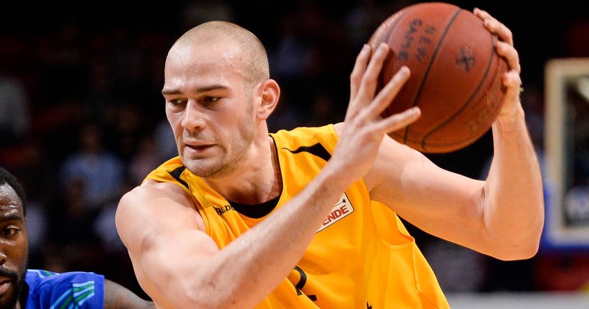 Pierre-Antoine Gillet is Belgisch Basketspeler van het ...