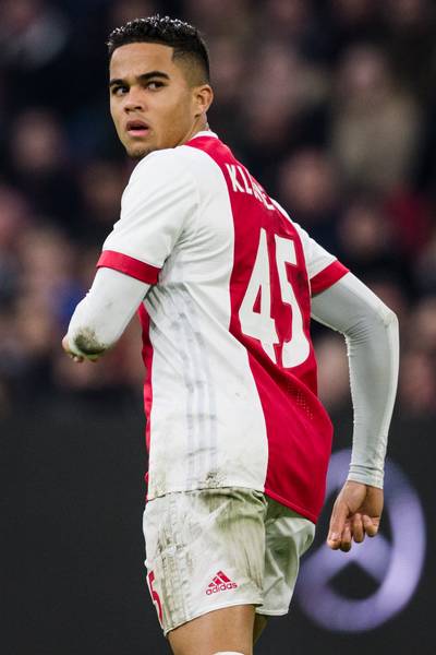 Kluivert zal contract bij Ajax niet verlengen: 'Er is te veel gebeurd'