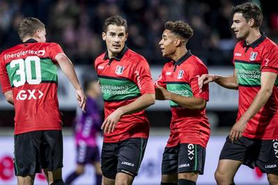 NEC met 2-0 voorsprong op Jong FC Utrecht rust in