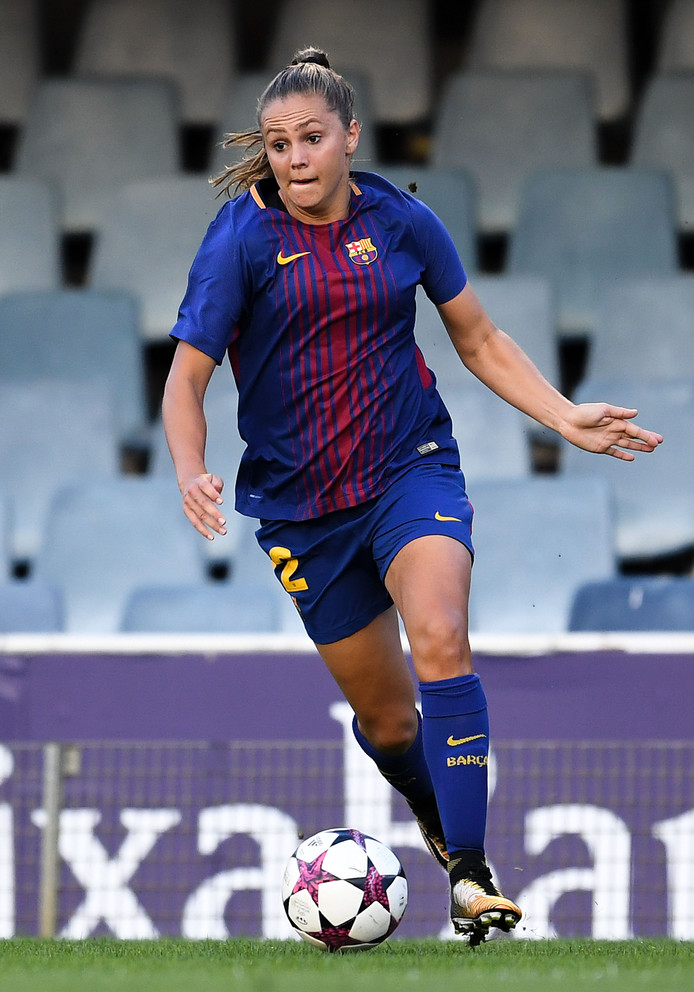 Martens met drie assists belangrijk voor FC Barcelona in ...