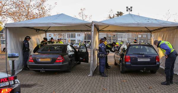 Grote politie- en belastingcontrole in Teteringen, 30.000 euro aan boetes geïnd