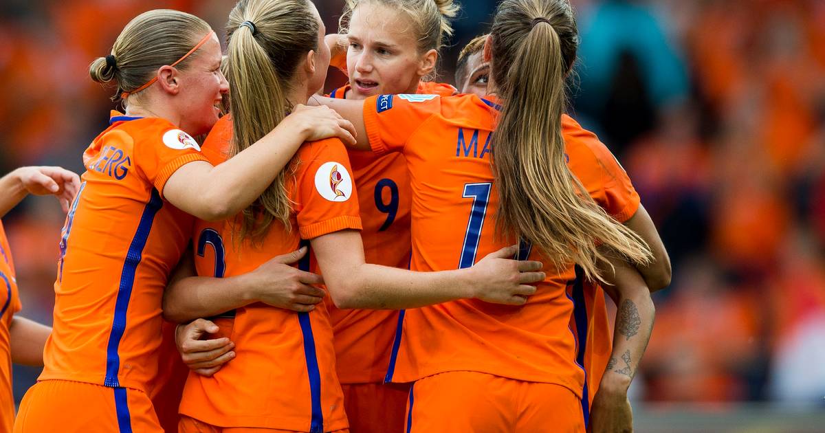 Nederland voorbij Zweden naar halve finales EK ...