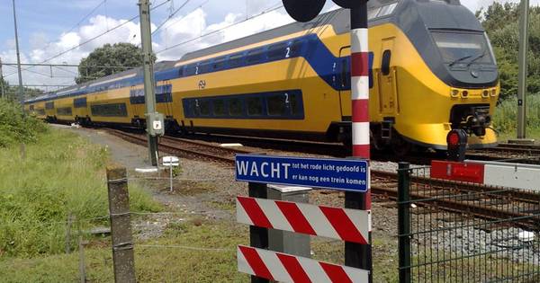 Geen treinen tussen Gilze-Rijen en Tilburg door aanrijding.