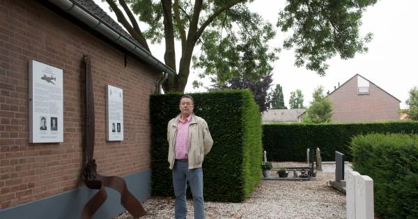 Ze kwam om haar uit de lucht geschoten neef te herdenken. En reisde terug met vlucht MH17 - De Gelde