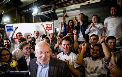 Kan Frans Timmermans het schoppen tot Jean-Claude Juncker?