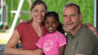 Boris (44) en Marie (41) kunnen adoptiezoontje niet ophalen door coronacrisis: “Hij zit nu al bijna een jaar op ons te wachten”