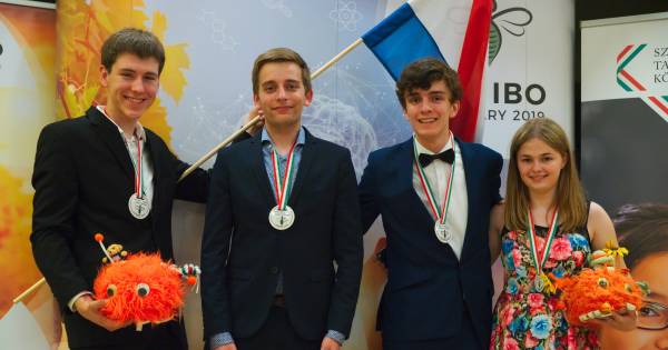 Gouden medaille voor leerling Eckartcollege op Biologie Olympiade in Hongarije - Eindhovens Dagblad