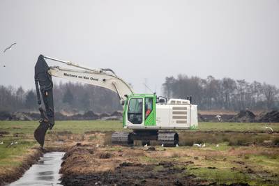 Even stoppen bij
de stoute hijskraan