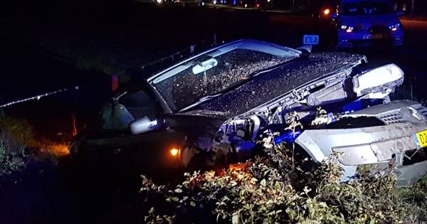 Flinke schade bij eenzijdig ongeval op N478 in Vriezenveen.