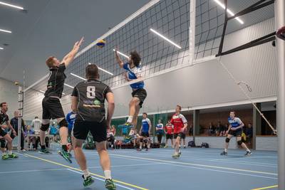 Officiële heropening sporthal Hokhorst in Renswoude