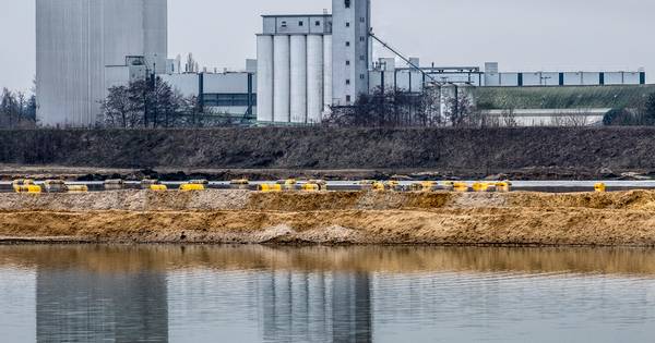 Wordt deze fabriek nog groter? Maashees schrikt zich rot van de mogelijkheden - De Gelderlander