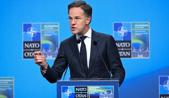 ‘NAVO is klaar om grondgebied te verdedigen’, zegt Rutte na Russische drone-inslag in Roemenië • Prévot spreekt over ‘gevaarlijke escalatie’