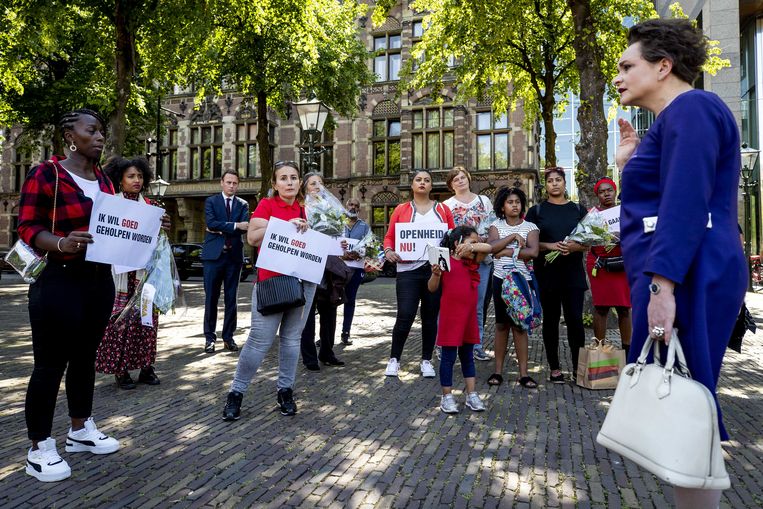 Gemeenten willen snel hulp voor gedupeerden toeslagenaffaire | Het Parool