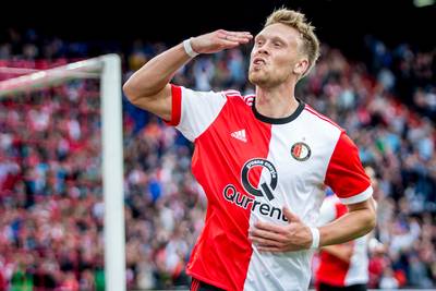Van Bronckhorst is nog voorzichtig met Jørgensen
