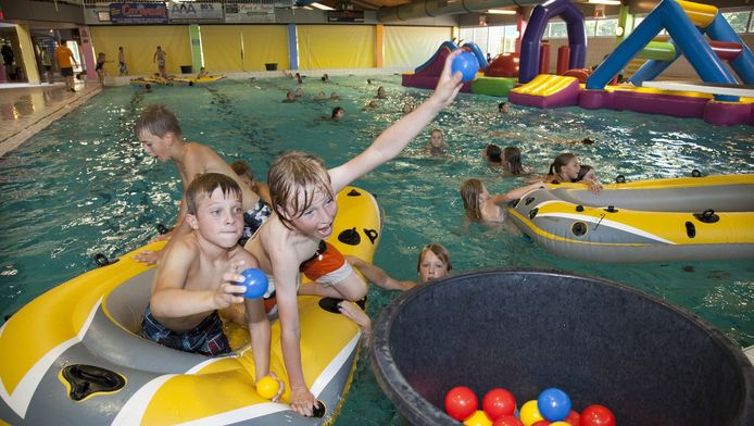 Leusden Bouwt Geen Nieuw Bad Maar Renoveert Octopus Amersfoort Ad Nl