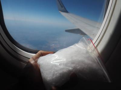 Japanner (42) met 246 bolletjes cocaïne in zijn maag sterft in vliegtuig