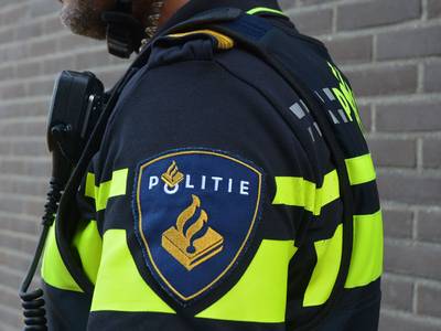Politie onderzoekt twee doden in woning Velserbroek