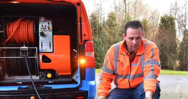 Mark uit Haps helpt je als de stront op het tapijt staat, maar nu heeft hij last van malafide concur