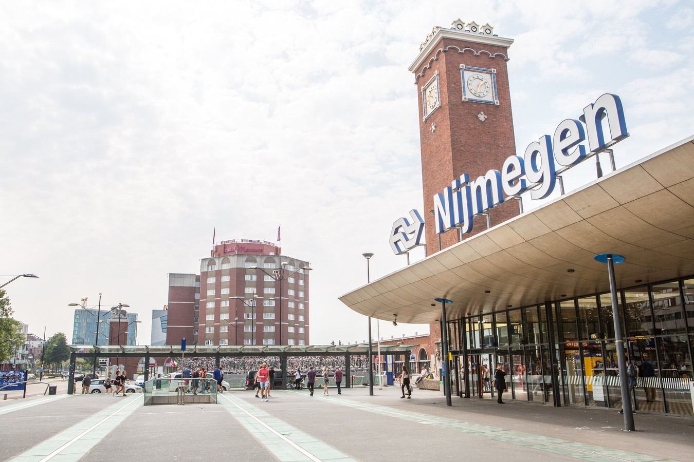 Nieuwe, tweede entree voor station Nijmegen Centraal Foto AD.nl