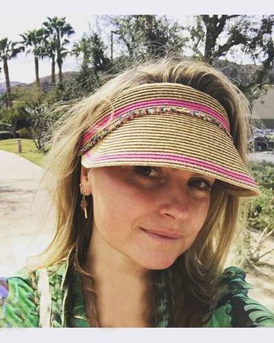 Beachbabe Fatima is eenzaam en Dean maakt lolletje van taakstraf