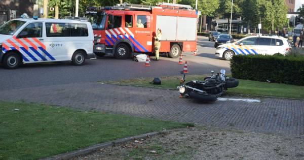 Motorrijder ernstig gewond door ongeluk op Keizer Karelplein.