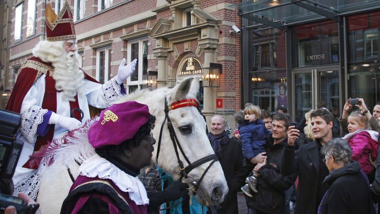 Paard Omgekomen Bij Intocht Van Sinterklaas De Volkskrant