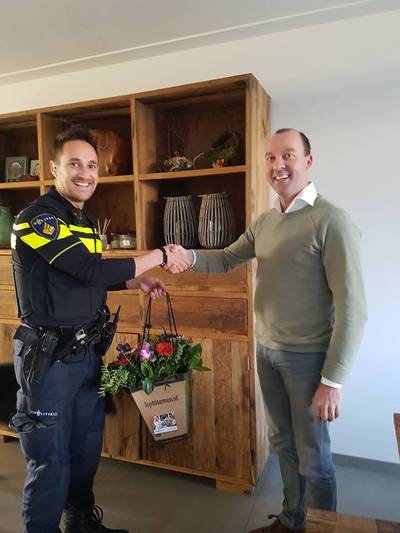 'Helden' in het zonnetje gezet voor ingrijpen beroving van 83-jarige