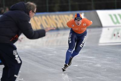 Sven Kramer terug op de troon met tiende titel EK allround