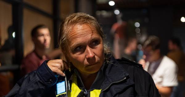 Mooi verslag door @pzcredactie van een nacht toezicht houden in #Renesse.