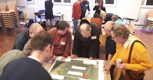 Maasdijk moet bijna overal hoger en sterker | Oss eo - BD.nl