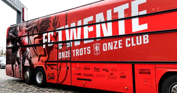 FC Twente-supporters uit Tilligte en buurtdorpen blij met Noaberbus - Tubantia
